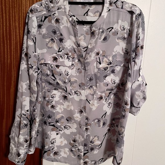 EUC Calvin Klein blouse black grey white abstract floral pattern Size L - Picture 1 of 11